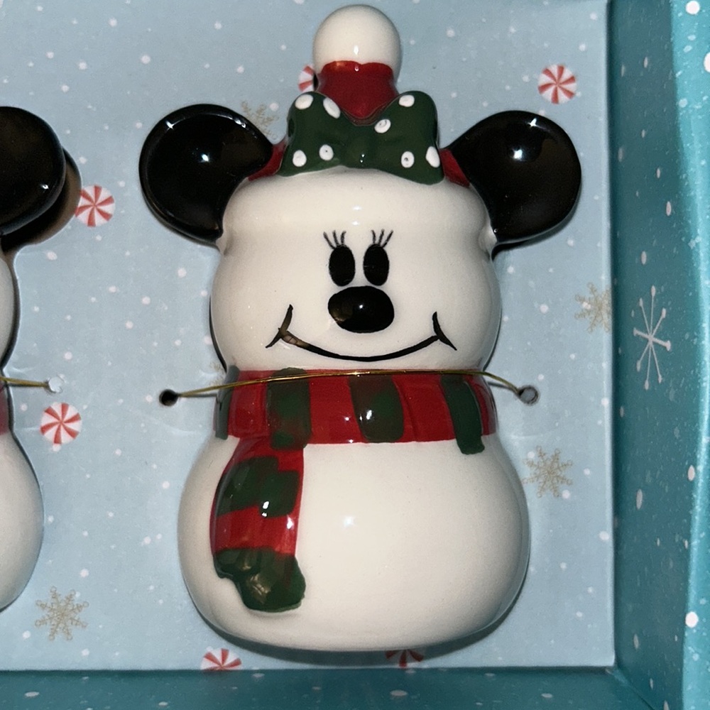 Disney Mickey and Minnie ceramic salt and pepper shakers nwt very rare - Picture 9 of 9